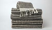 Hand Towel Black &amp; White