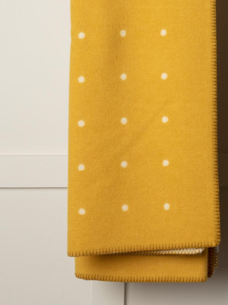 Yellow Spot Blanket