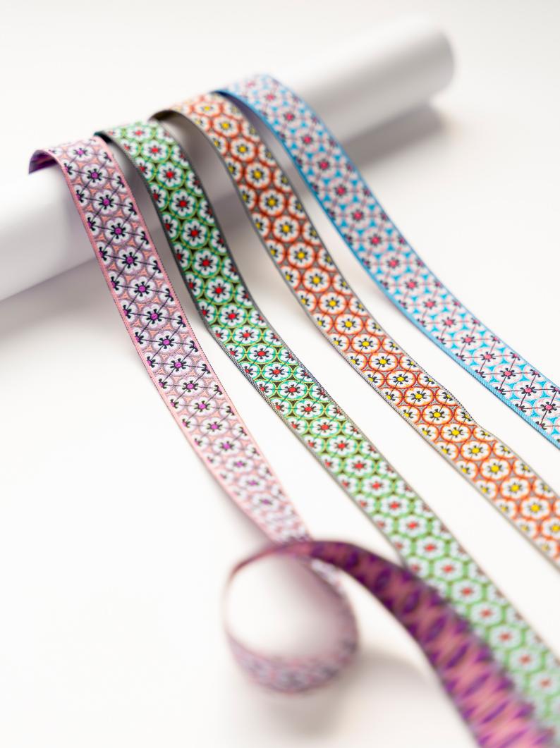 Mosaic Ribbon