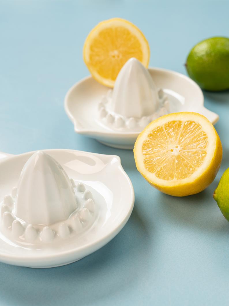 White Porcelain Lemon Squeezer